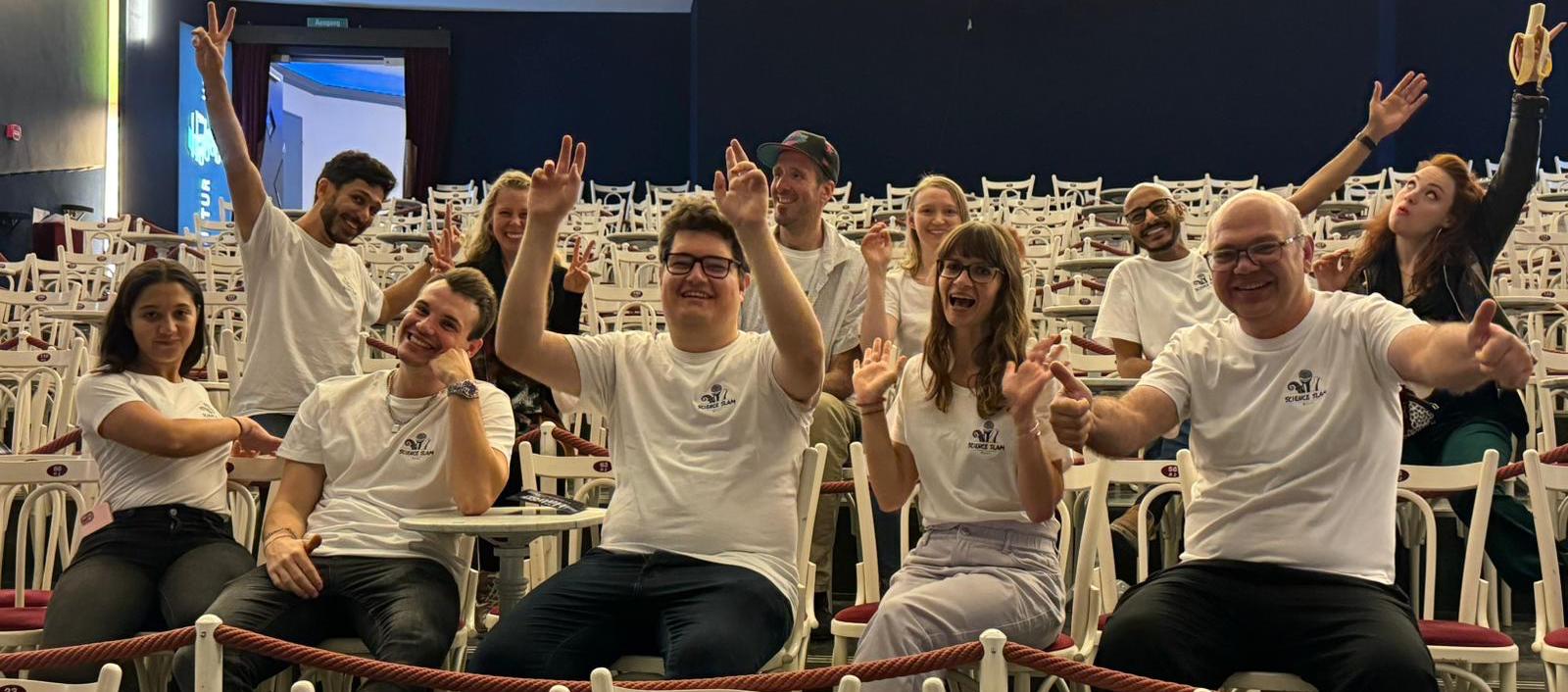 group picture Science Slam Club members 2023